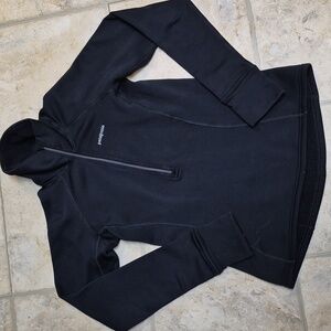 Patagonia Black Half-Zip Pullover